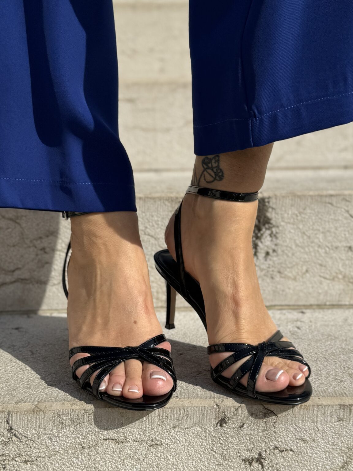 sandales à talons noir verni niles steve madden