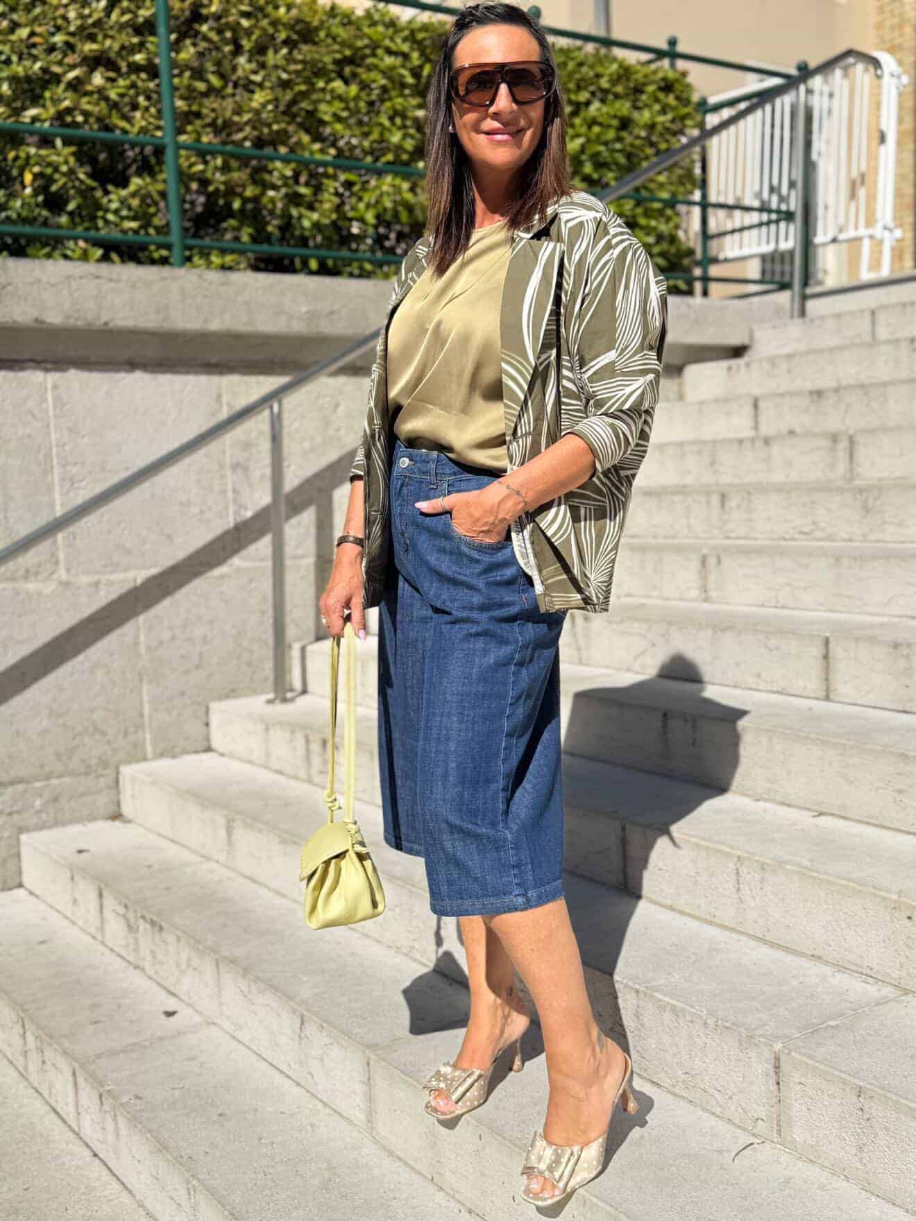 look l' élégance naturelle en mouvement