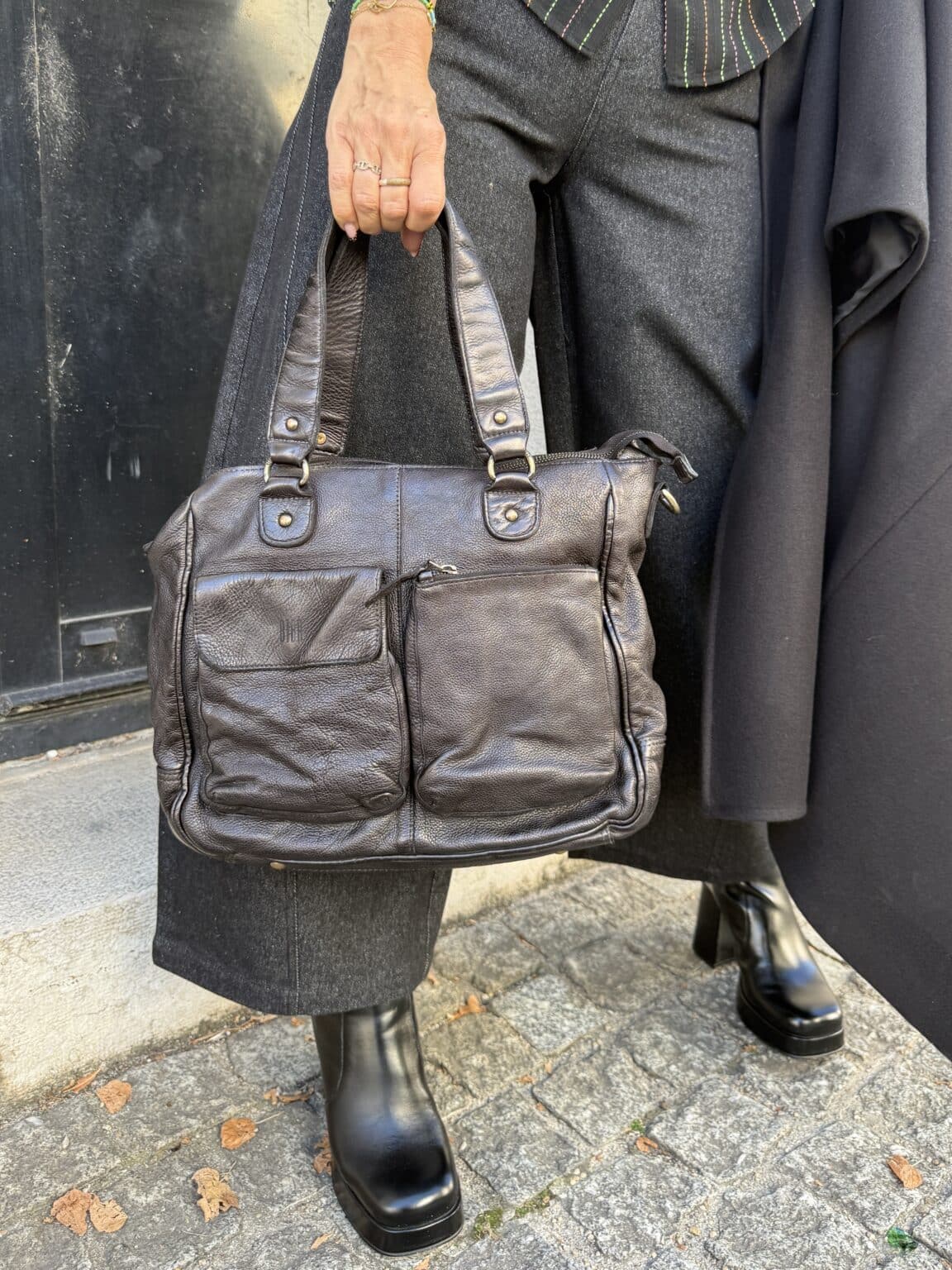 sac bandoulière en cuir noir keno biba
