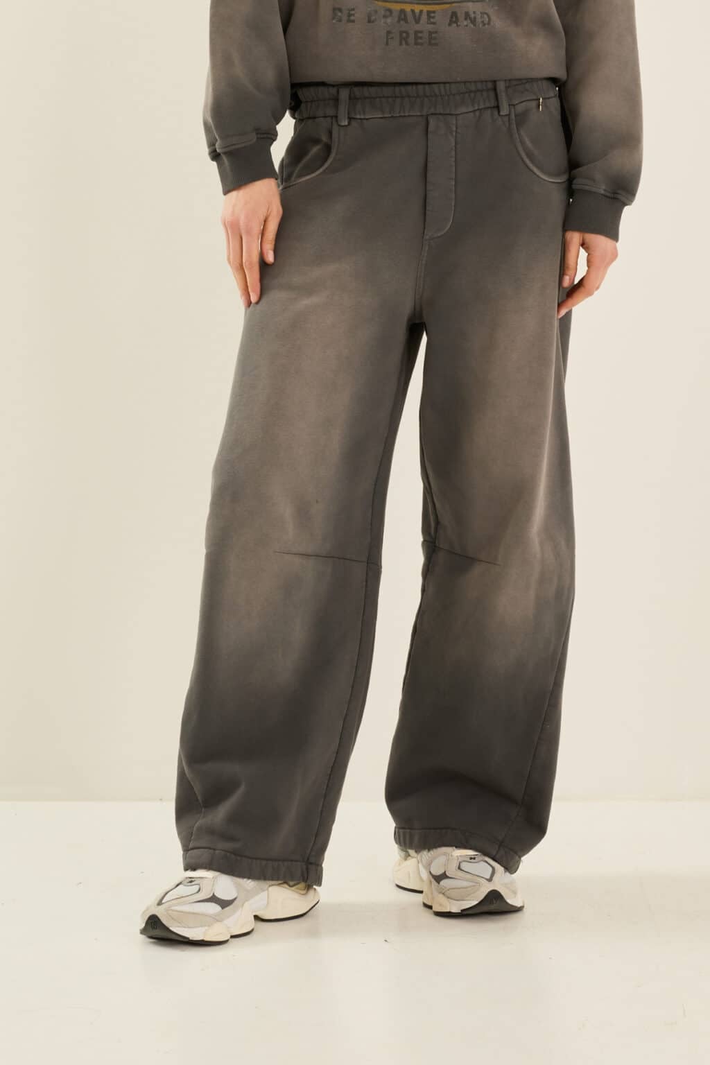 jogging gris délavé souvenir (amb)