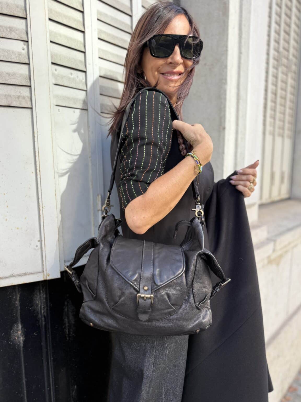 sac bandoulière en cuir noir oley biba