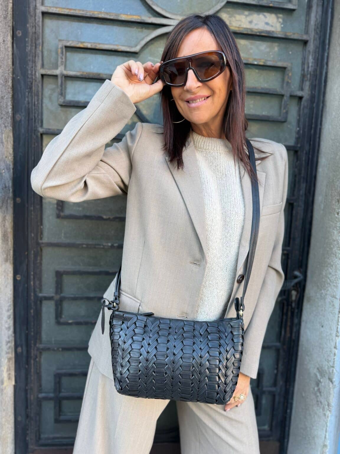 sac bandoulière en cuir noir elk biba