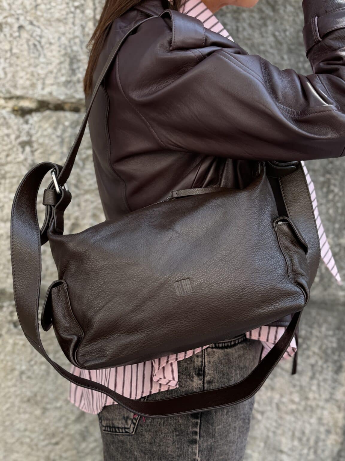 iay1l sac bandoulière en cuir marron imlaya biba
