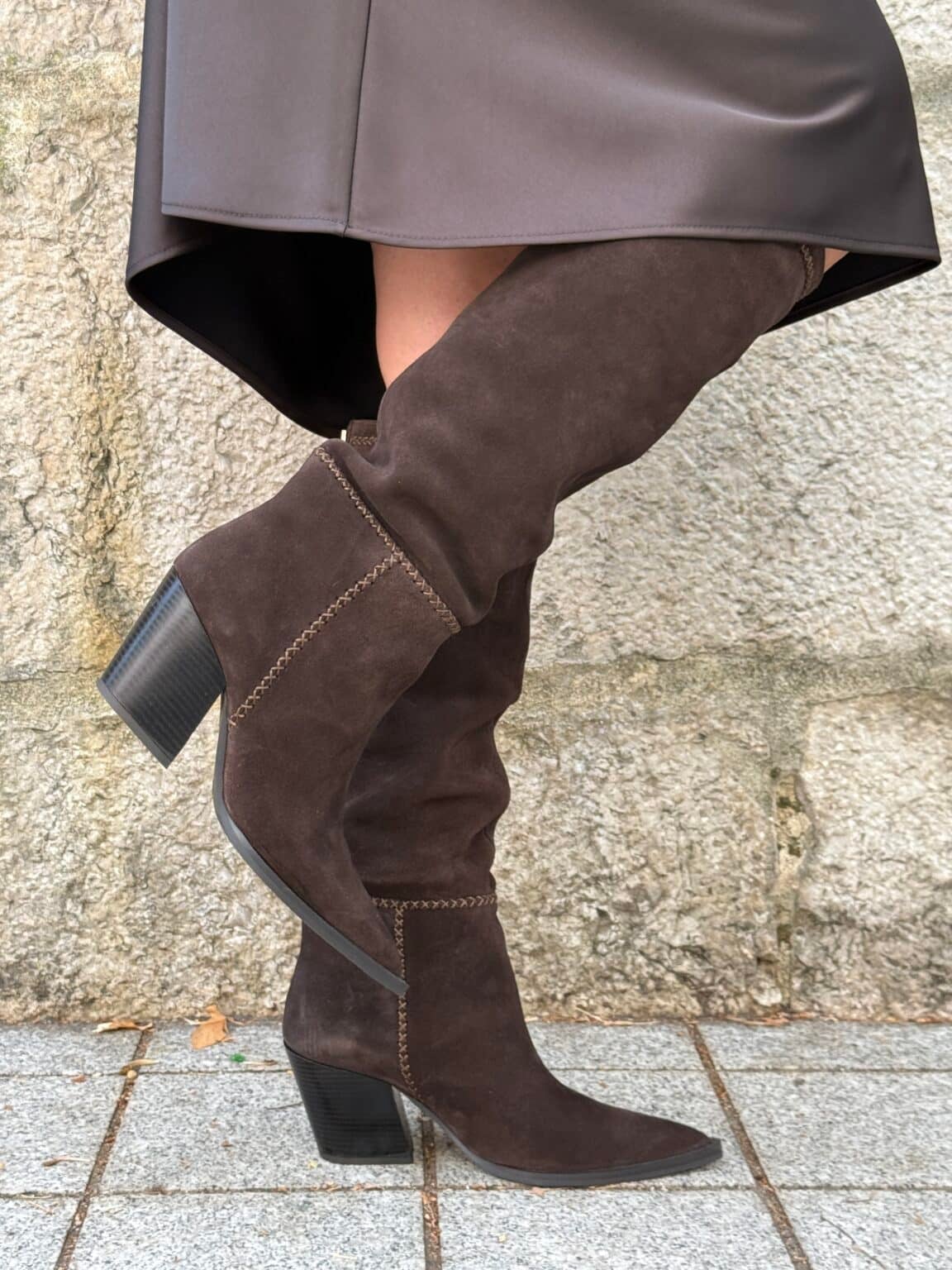 bottes hautes effet suédine marron steve madden (amb)