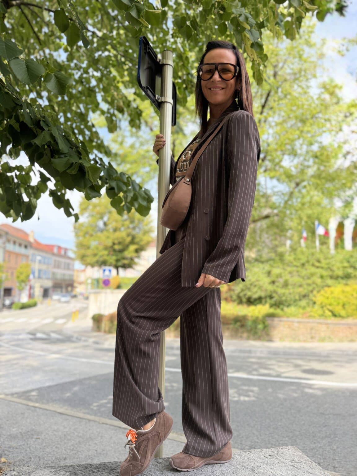 pantalon large rayé marron imperial
