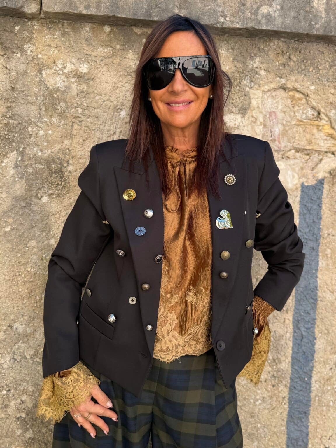 blazer audacieux à boutons bijoux philia loft