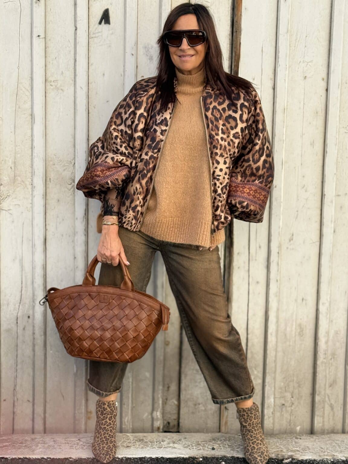 look leopard theory