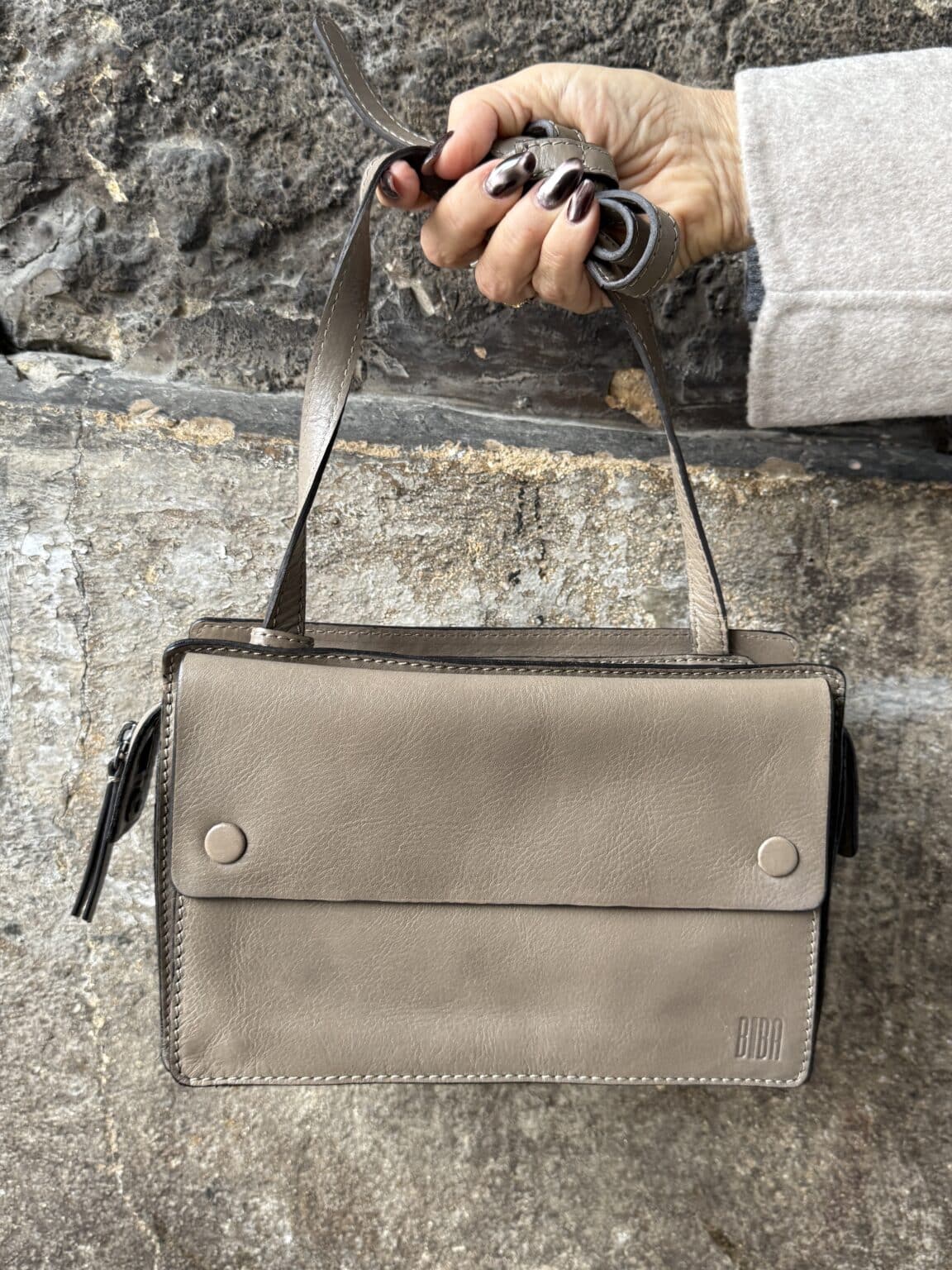 sac bandoulière en cuir taupe murray biba