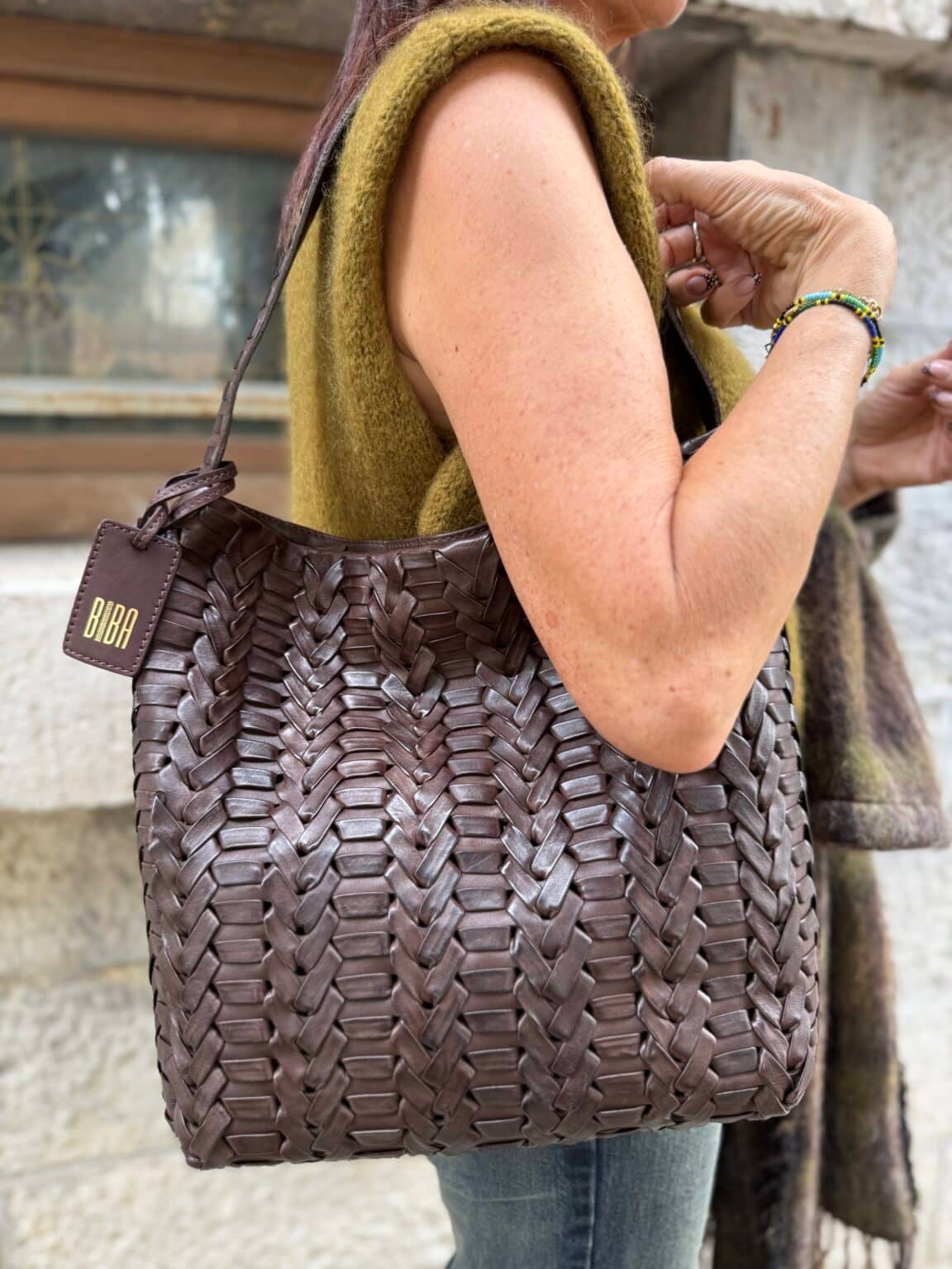 sac bandoulière en cuir marron elk biba