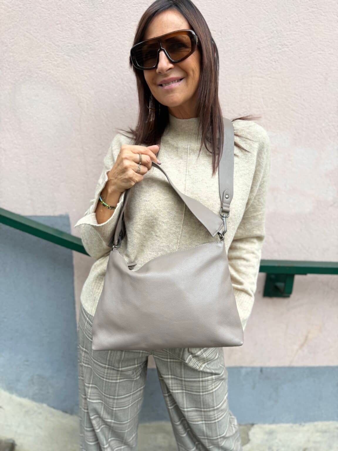 sac bandoulière en cuir stone owen biba
