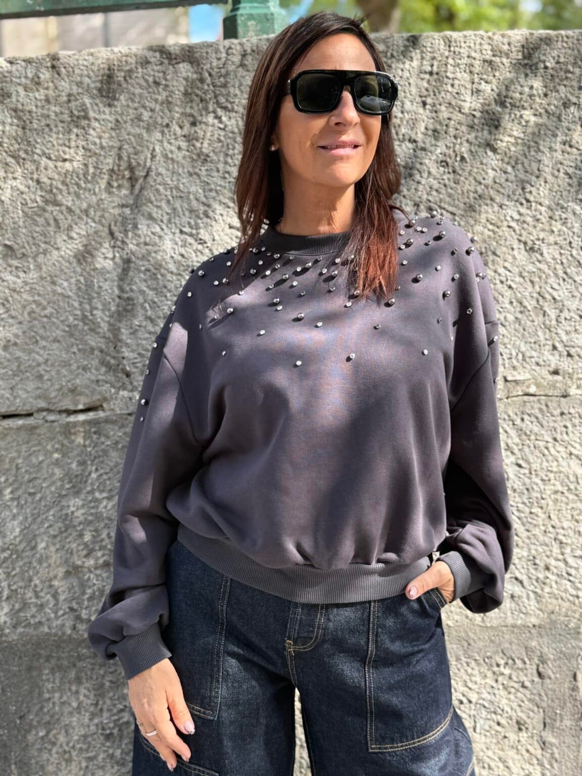 sweat gris foncé à perles meme road (ted)
