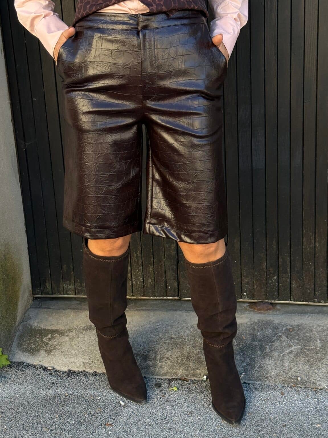 bermuda effet cuir croco chocolat saiph (delph)