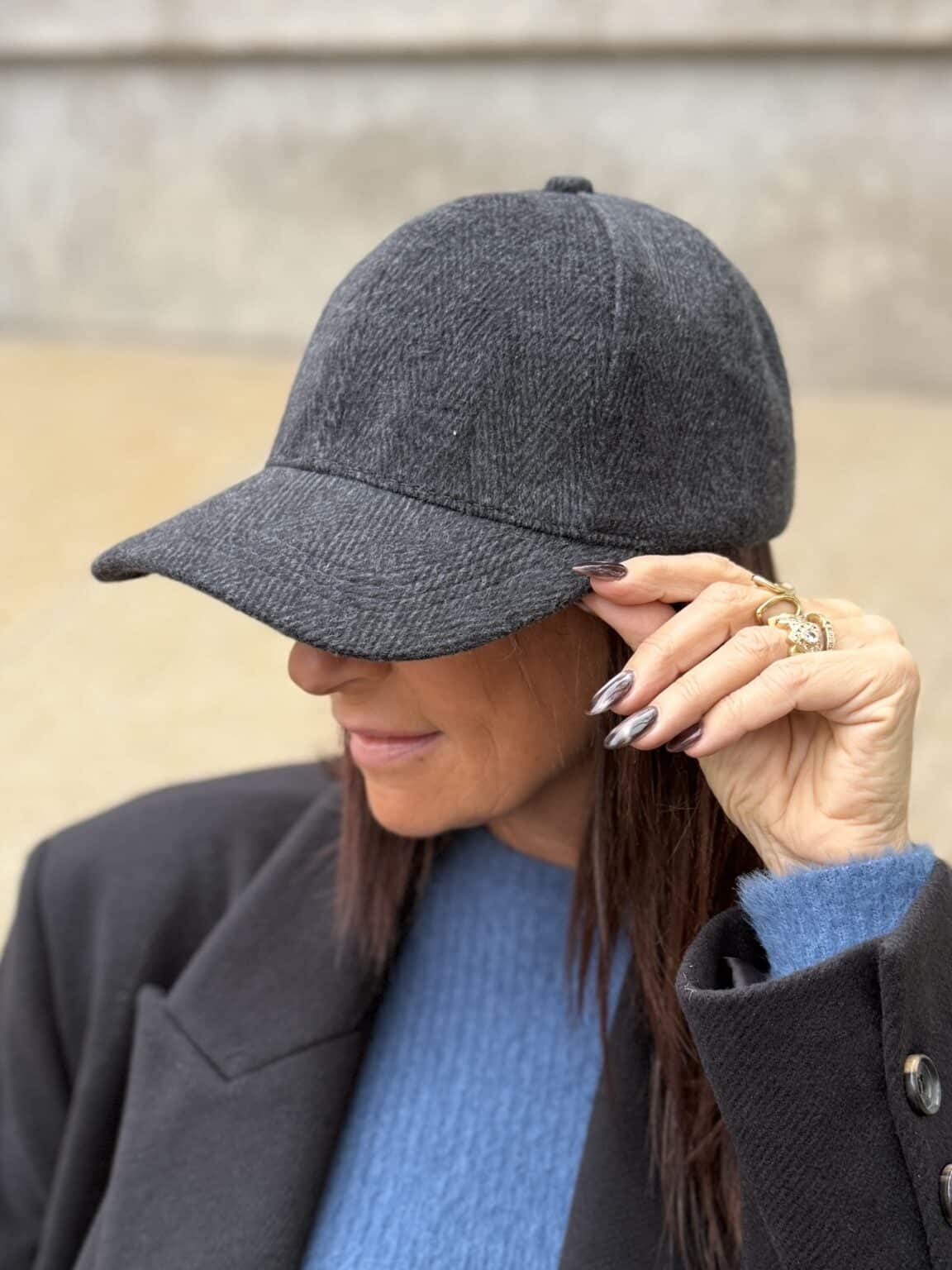 casquette imprimée chevrons noir