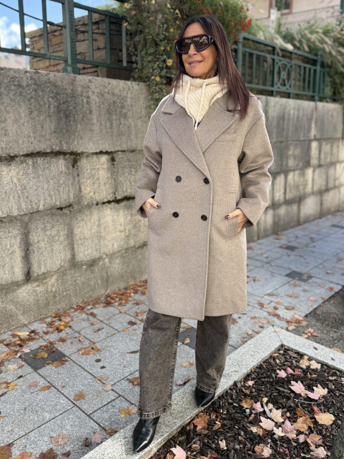 manteau long coupe droite couleur grège grace et mila (delph)