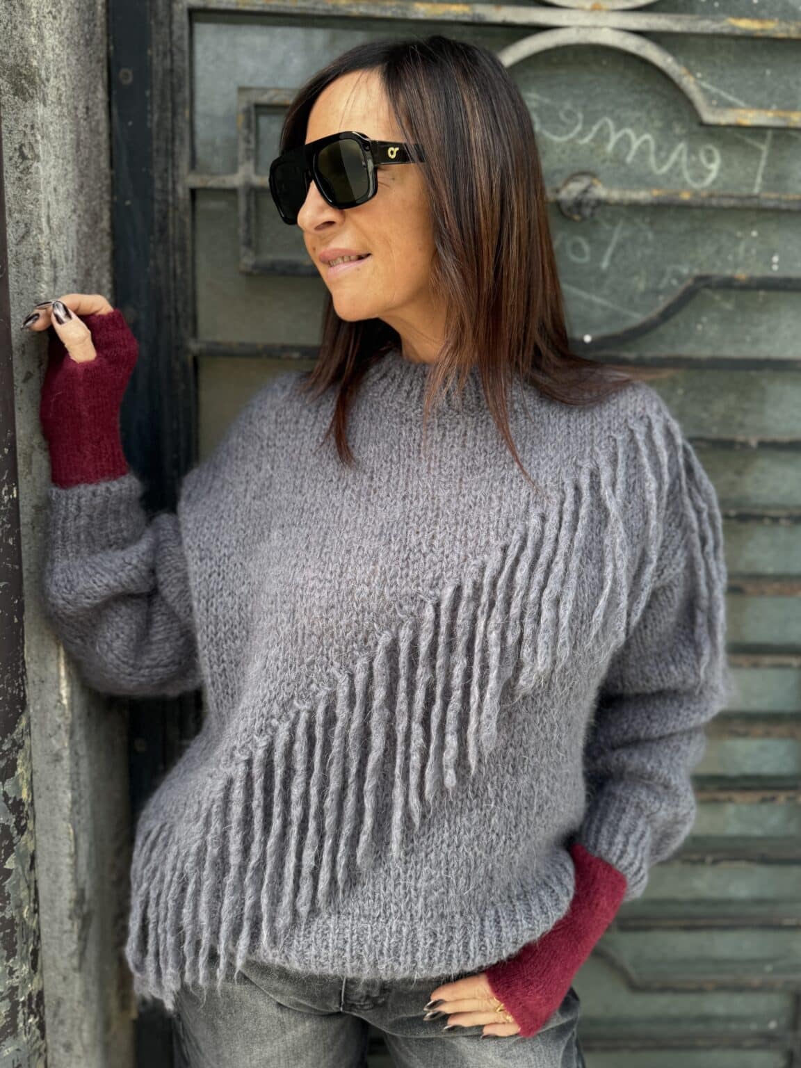 pull maille gris à franges diagonales meme road (ted)
